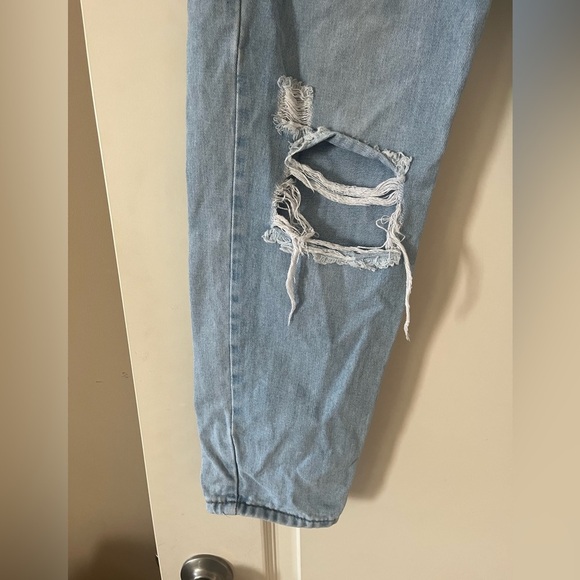 Blue Savvy Distressed Light Wash Jeans Women’s size 25 - Picture 6 of 16